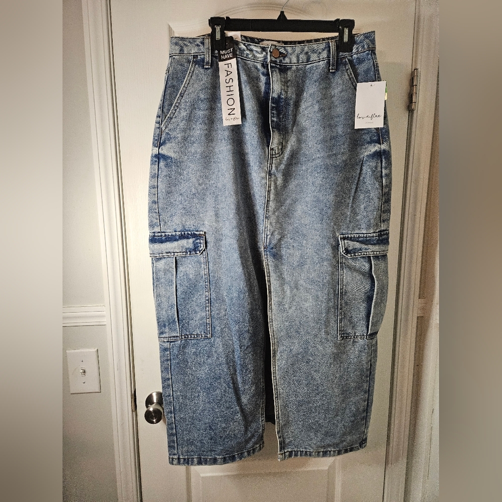 Love,Fire Cargo denim Skirt NWT